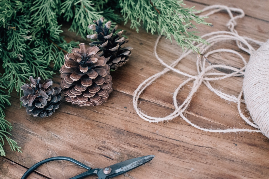 This article contains a few great DIY wreath ideas.