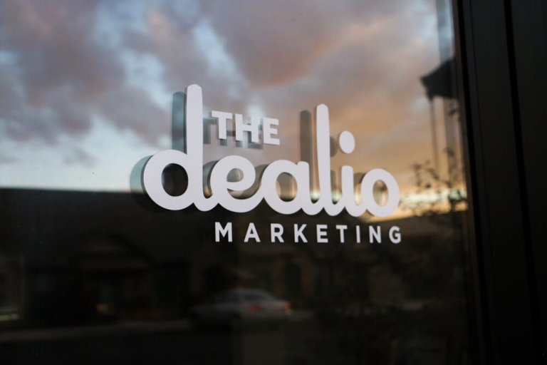 Door to The Dealio