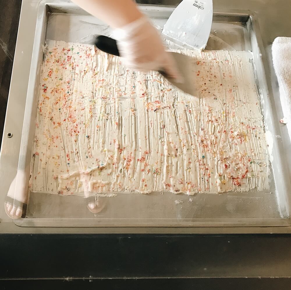 making the fair land ice cream thin