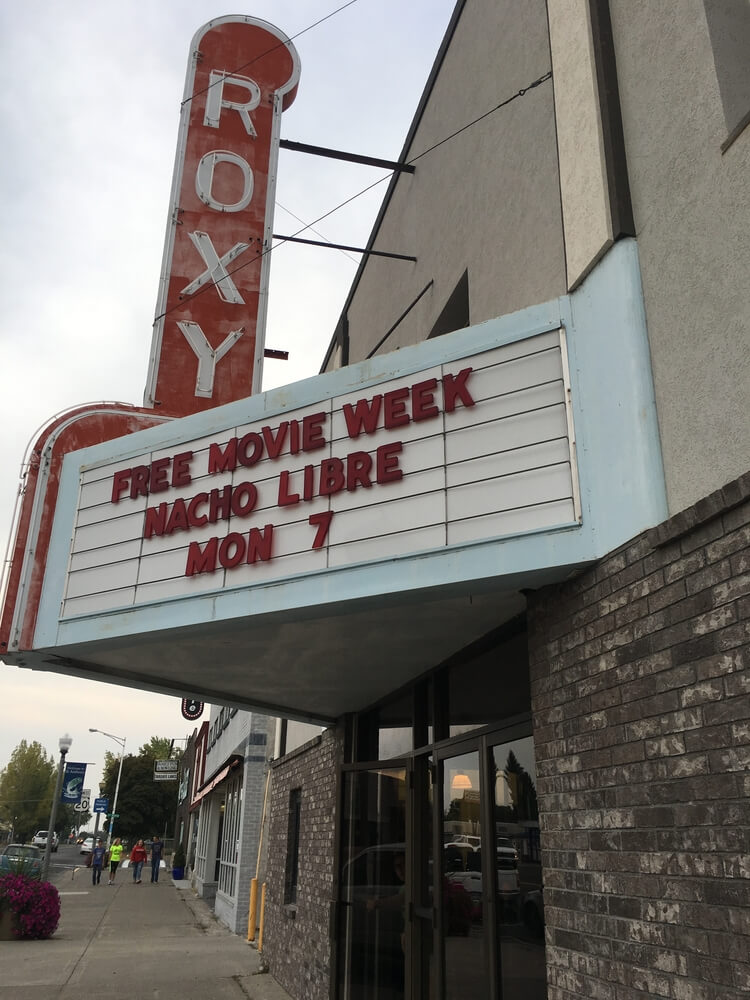 Roxy theatre deals saint anthony