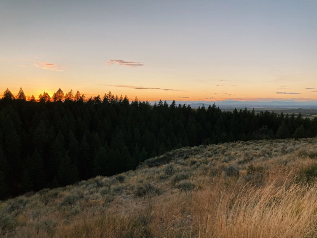 r-mountain-hiking-trails-wildlife-and-more-explore-rexburg